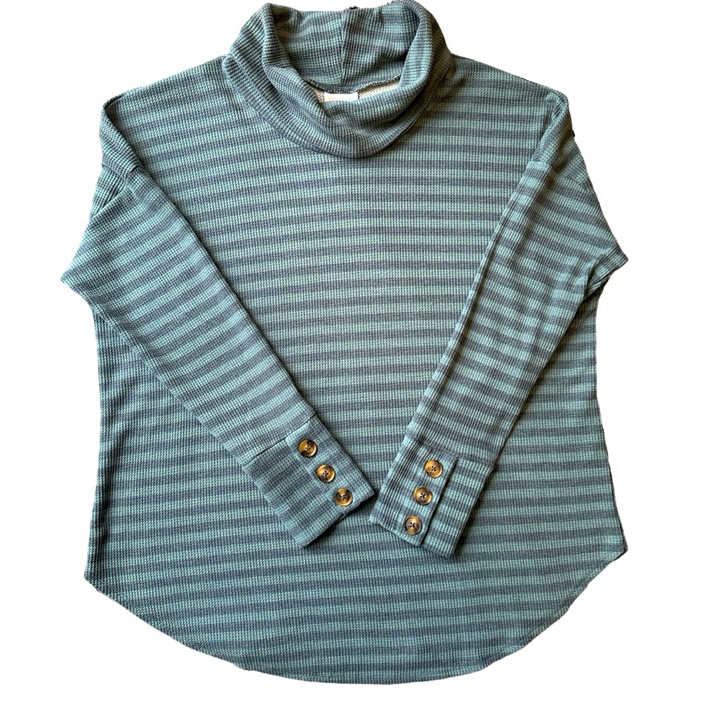 LuLaRoe Cowl Neck Waffle Knit Long Sleeve Button Cuff Decoration (XL)